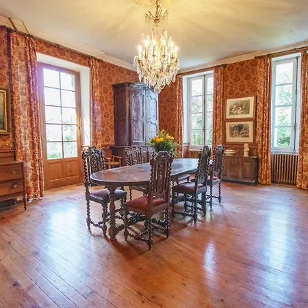 Bed & Breakfast D'hotes Dans Maison De Maitre A 5 Min Du Centre De Nerac