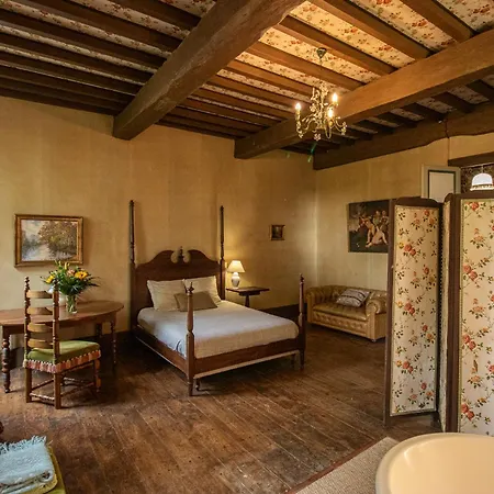 D'hotes Dans Maison De Maitre A 5 Min Du Centre De Alojamento de Acomodação e Pequeno-almoço *