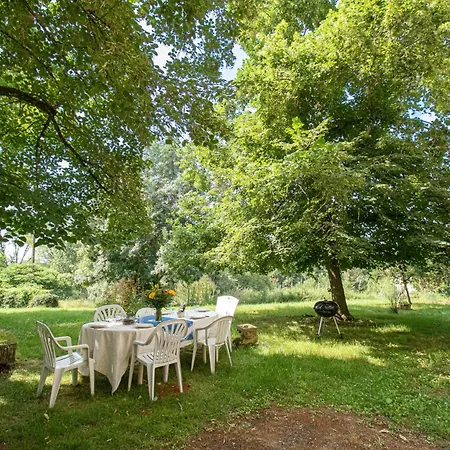 D'hotes Dans Maison De Maitre A 5 Min Du Centre De Bed & Breakfast Nerac